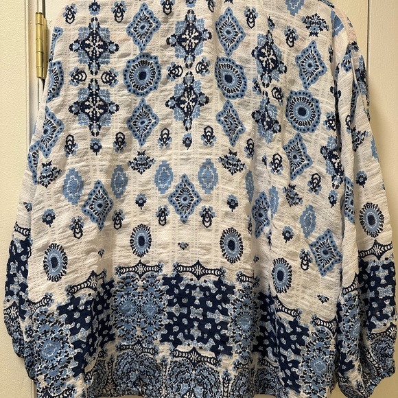 ZARA | Summer Blouse - Picture 7 of 8